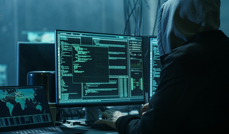 How to recognise and avoid an online scam